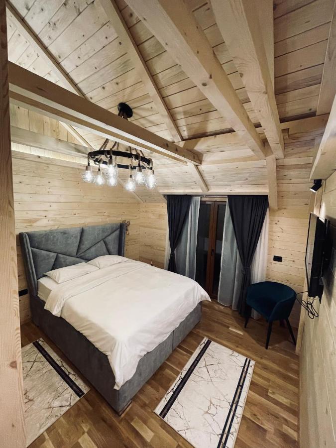 Chalet Montenegrina With Jacuzzi Kolašin Exteriör bild